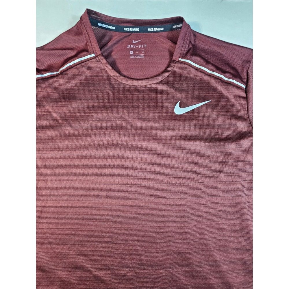 Nike Running Dri-FIT Mens XL Burgundy Heather Training Shirt CU0326-624